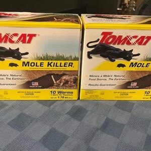 Mole Killer Bait – Yellow Box (10 Worms)